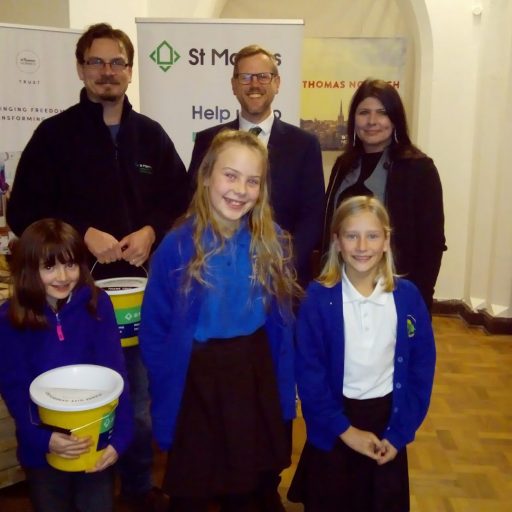 Featured image for Avenue Junior School supports St Martins