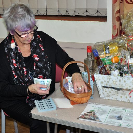 Featured image for The Forncetts gardening club digs deep for St Martins