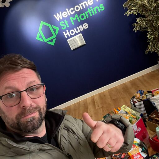 Featured image for Pete’s 100 mile charity paddle for St Martins 